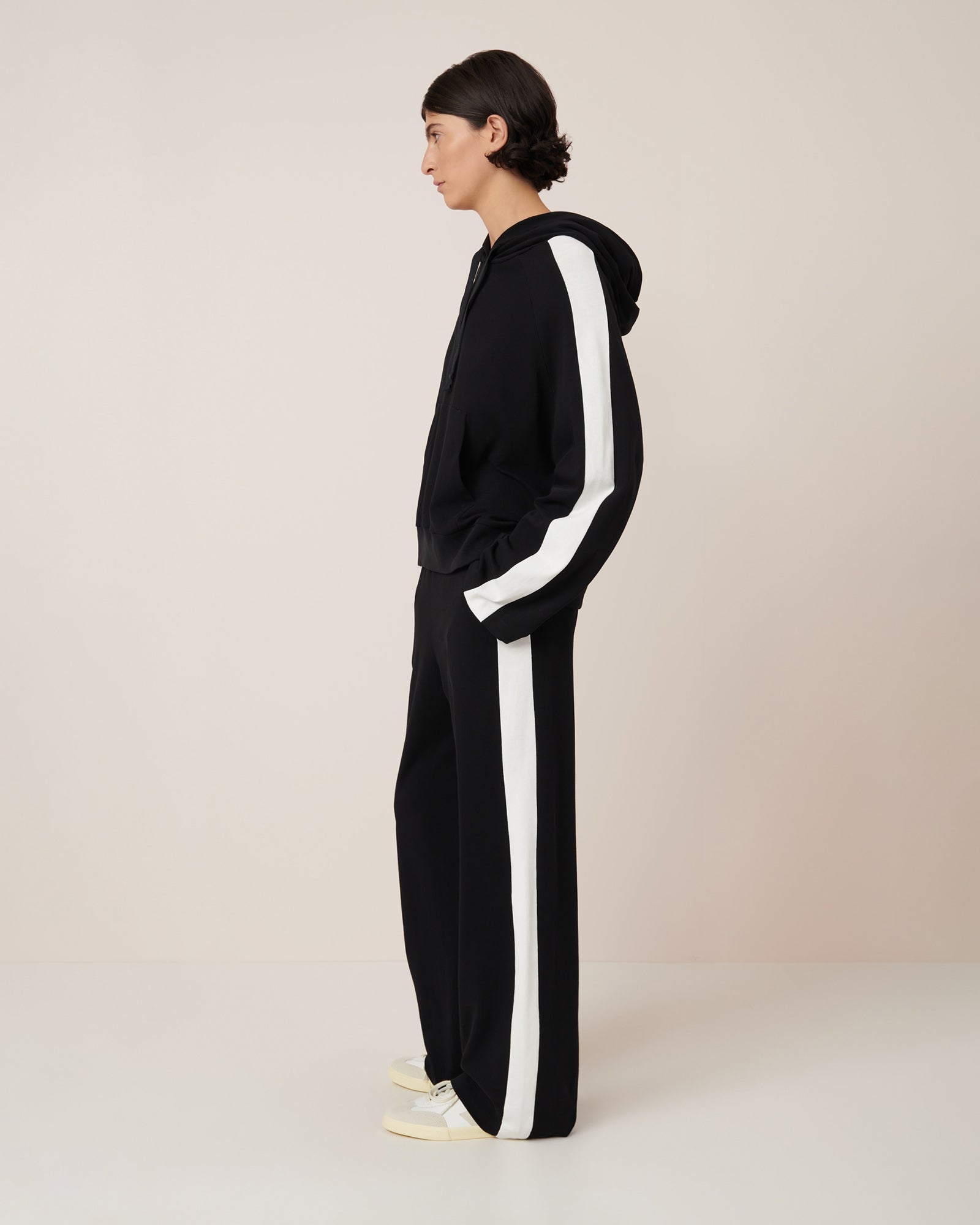 Contrast Hoodie
