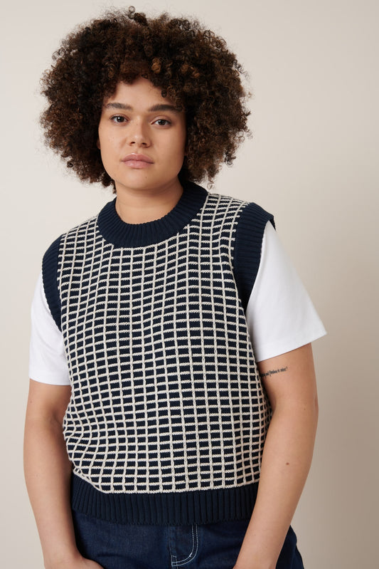 Grid Vest