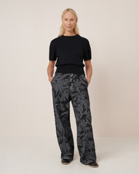 Silhouette Top