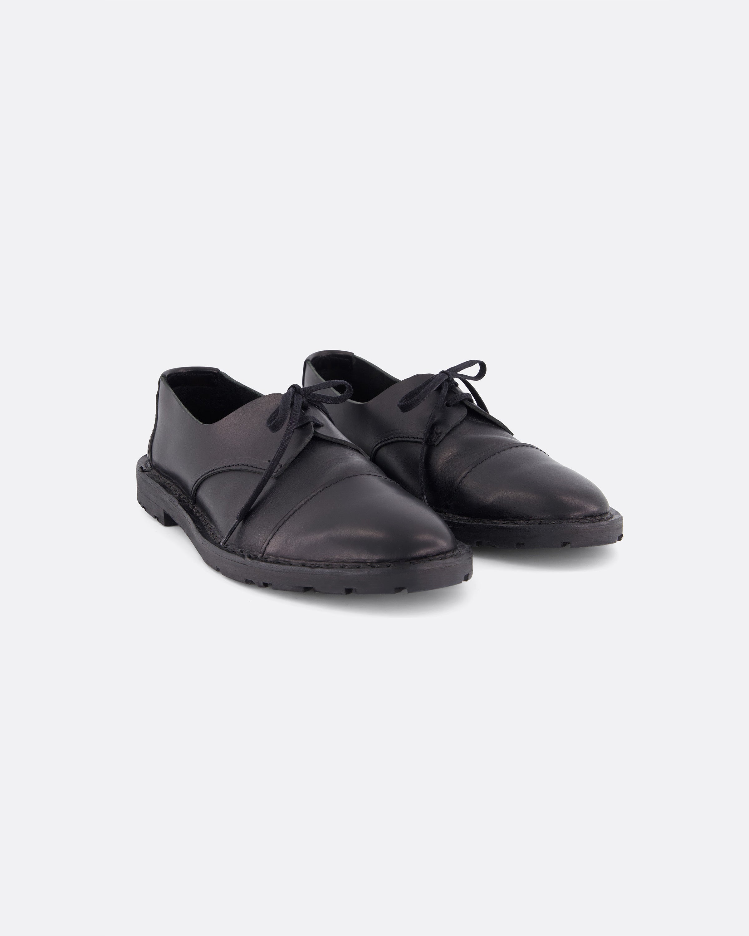 Artisanal Shoe 10/32