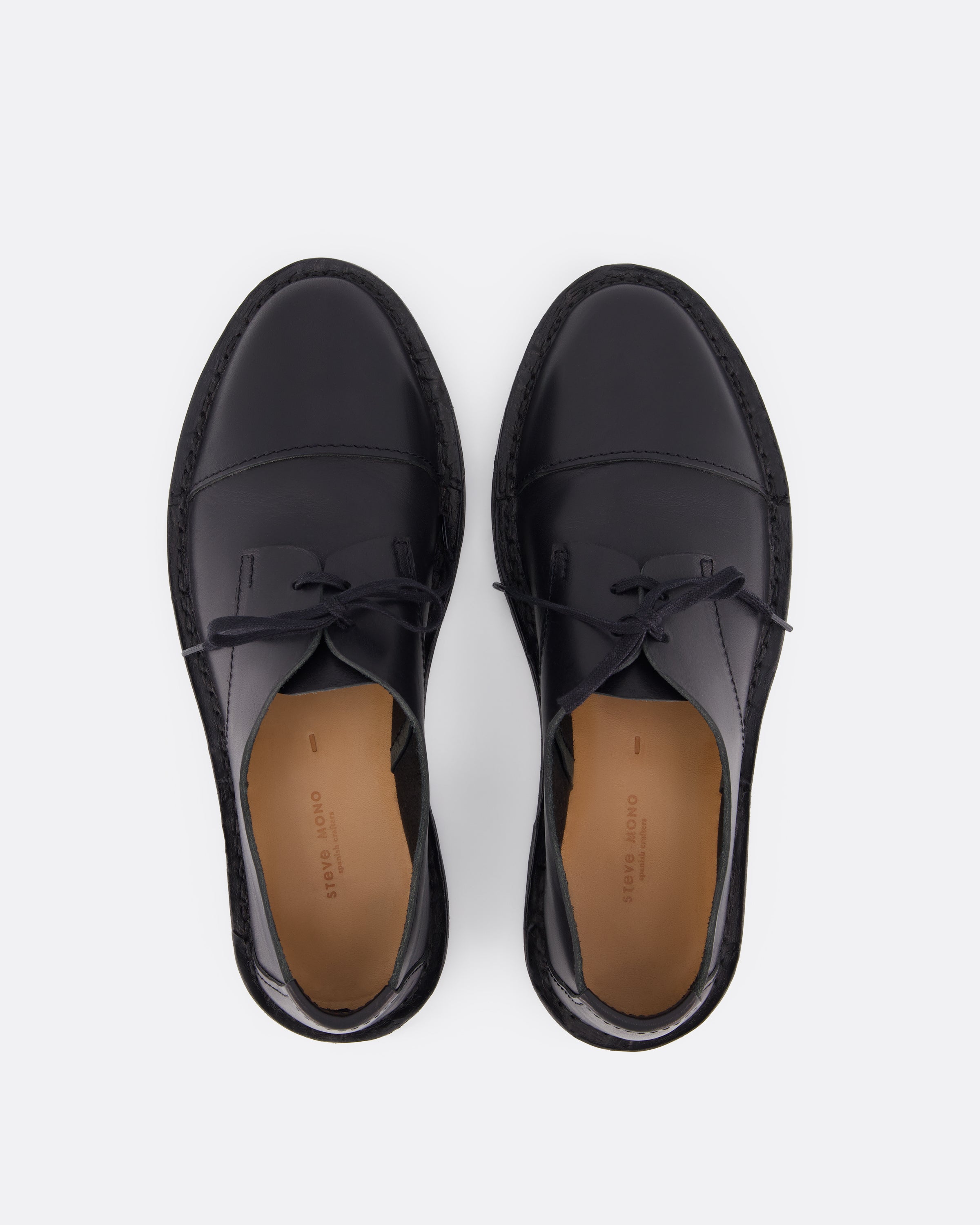 Steve Mono Artisanal Shoe 10/32 - Black | Kowtow Clothing | Kowtow