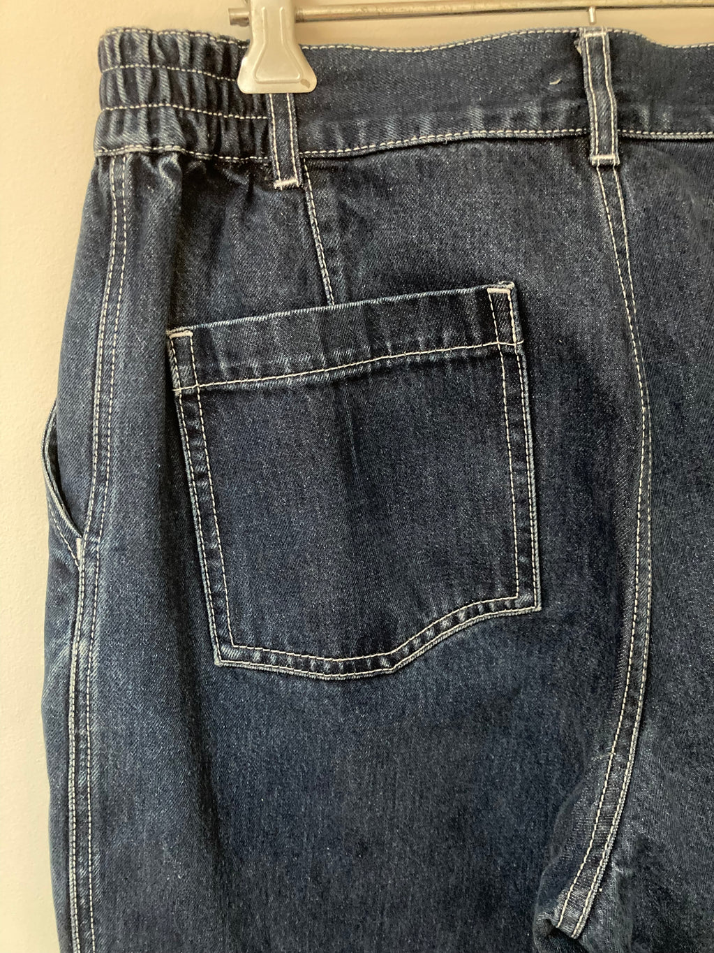 Tapered Jeans