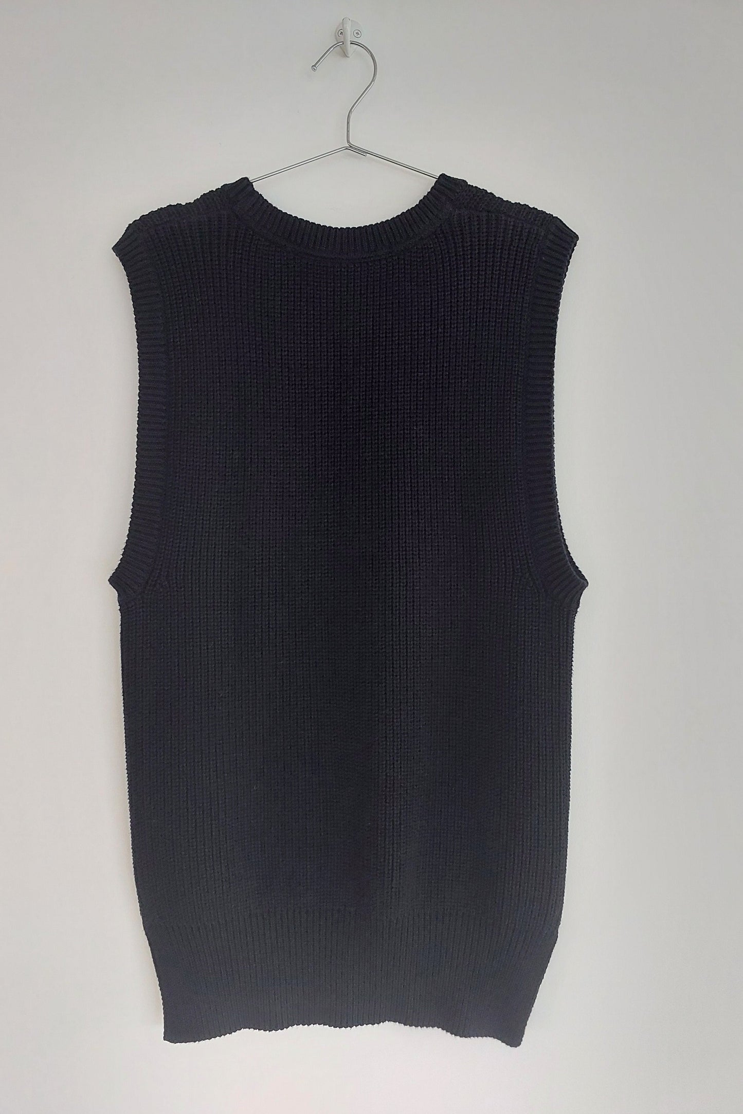 Alma Vest
