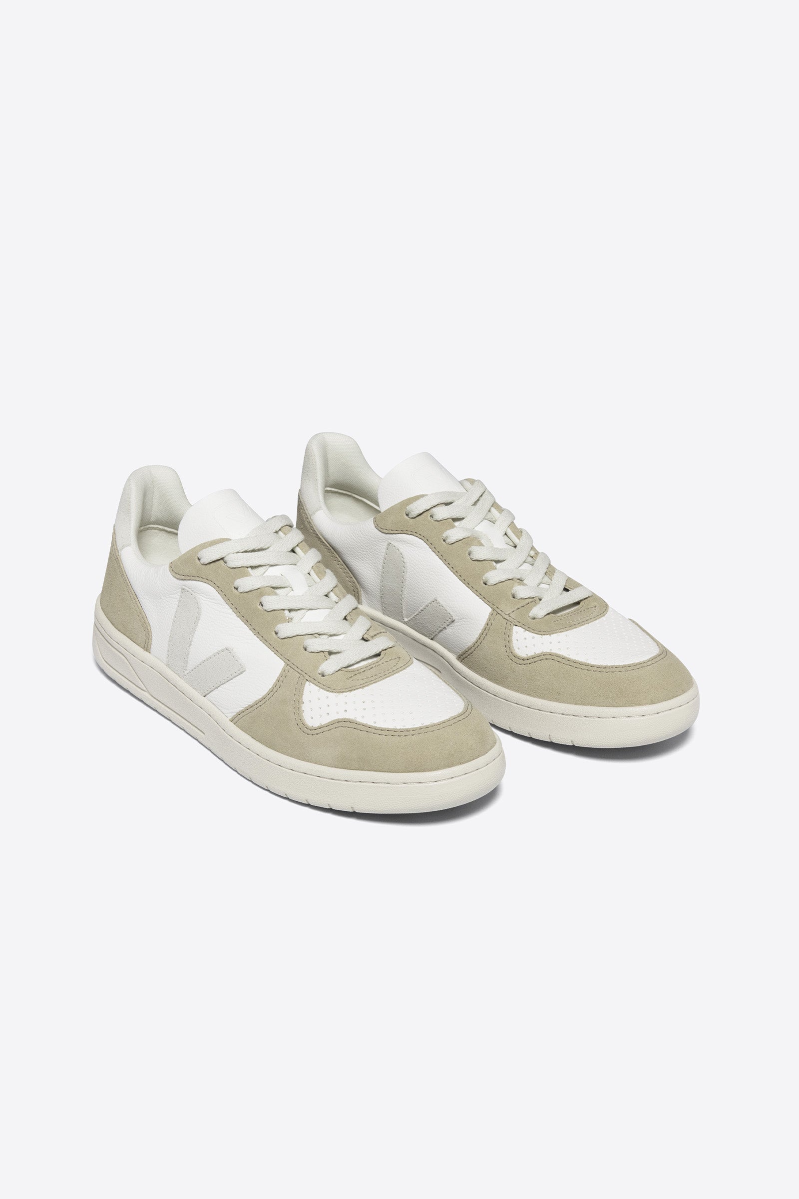 V-10 Chromefree Leather - Main Image