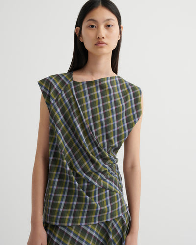 Model wearing size XS