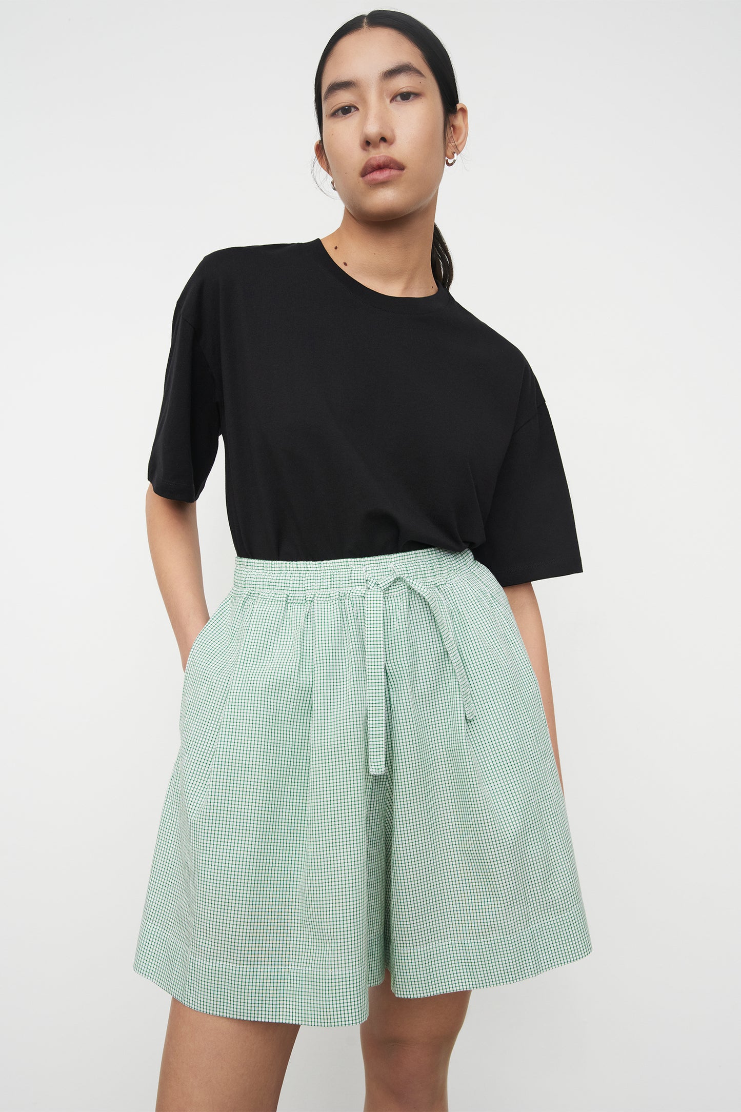 Paper Shorts - Green Mini Check | Easy Wear Shorts | Kowtow