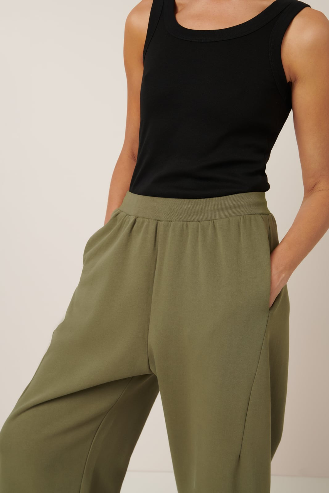 Parallel Trackpant