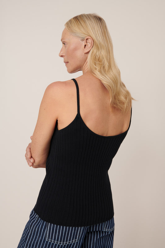 Shadow Singlet