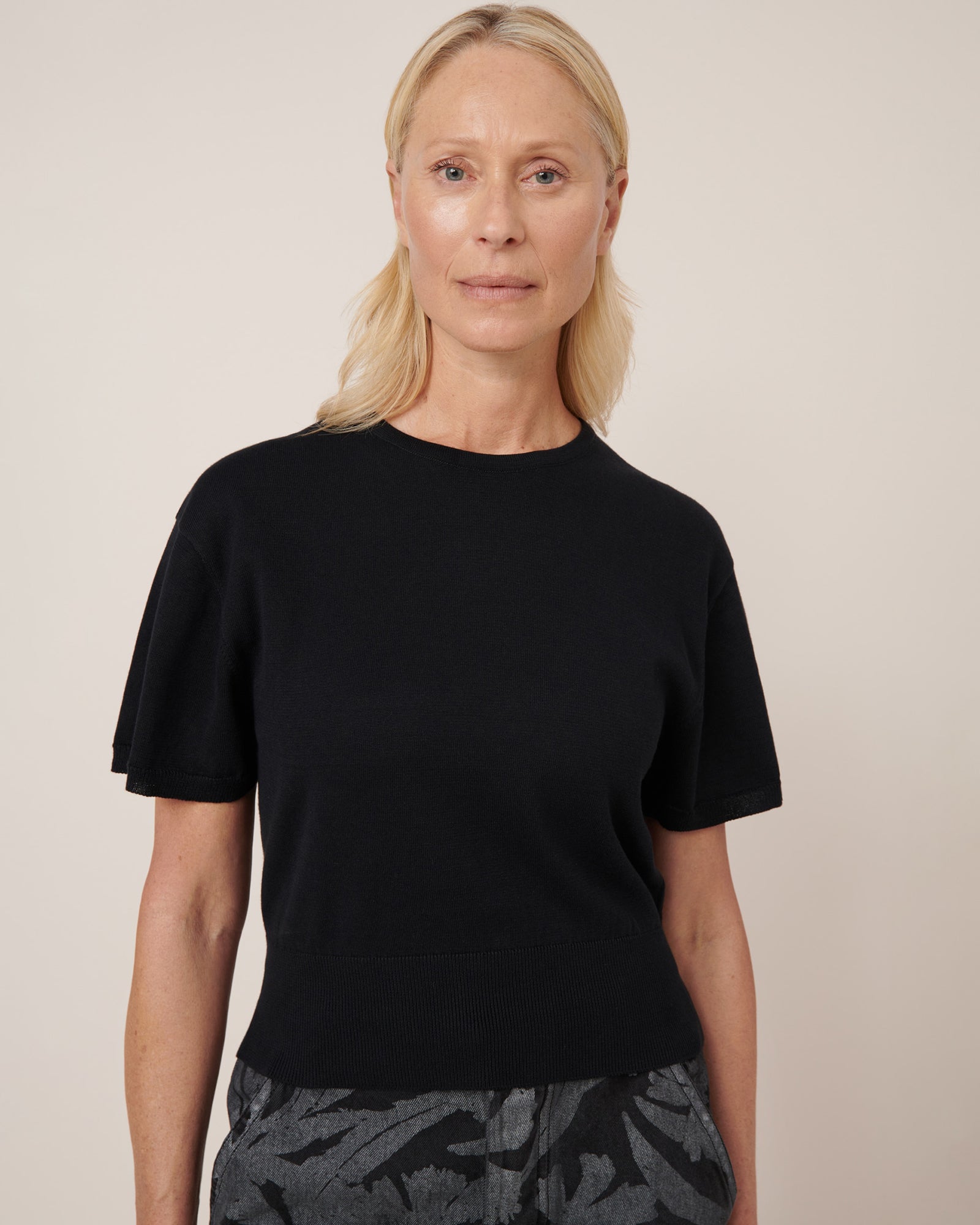 Silhouette Top