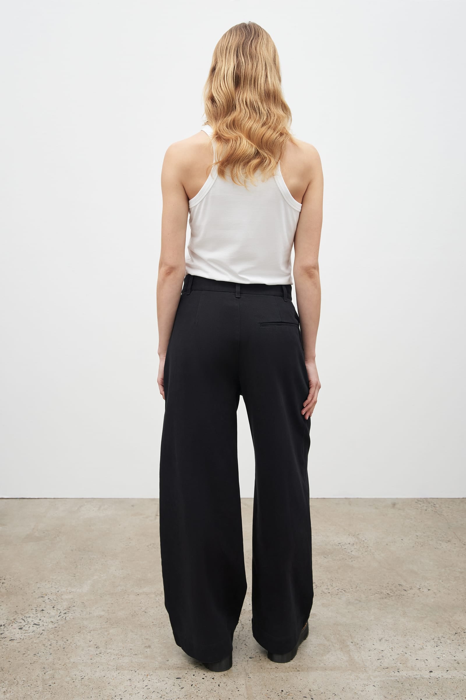 Shop Composer Pant - Black | Kowtow