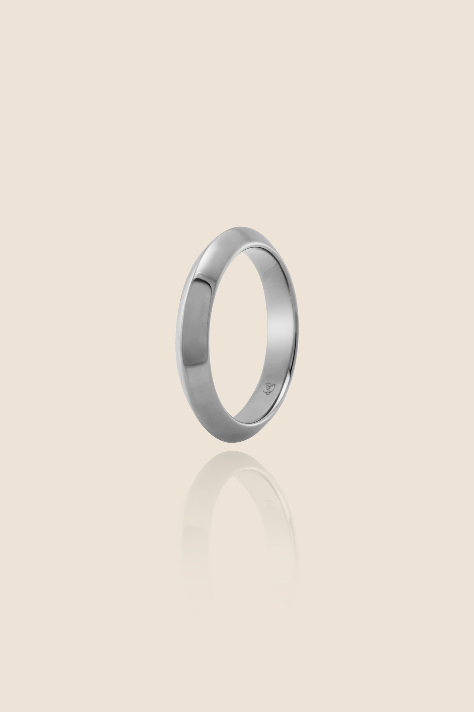 Shop Meadmore Ring - Silver